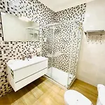 Cosy 1 Bedroom In A Center Apartman *