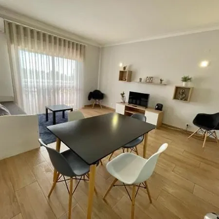 Appartement Cosy 1 Bedroom In A Center *