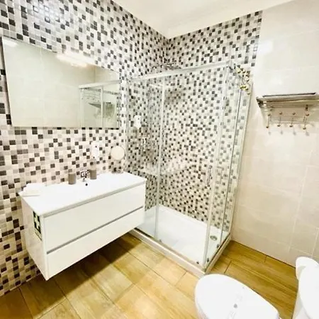 Cosy 1 Bedroom In A Center Appartamento *